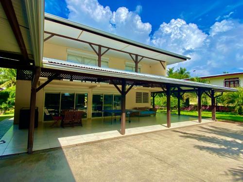 Vista exterior, KREOLITA in Remire-Montjoly