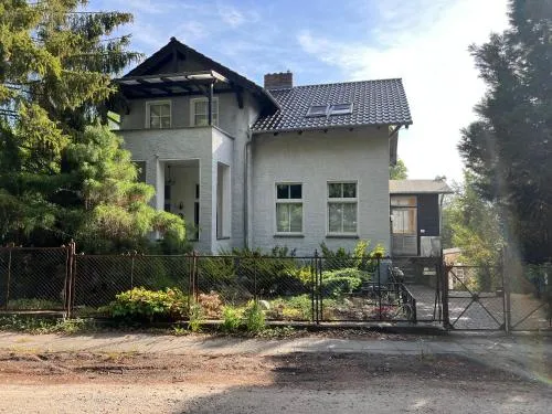 Ferienglück Isolde mit direktem Zugang zum See in Bergluch, Deutschland