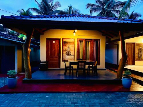 Green Sapphire Holiday Resort Wilpaththu in متنزه ويلباتو الوطني