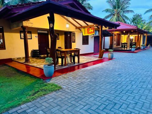 Green Sapphire Holiday Resort Wilpaththu in متنزه ويلباتو الوطني