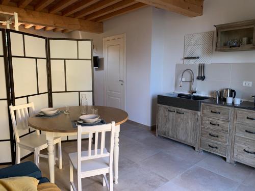Facilities, Antico Podere San Luca - camere con cucina in Other
