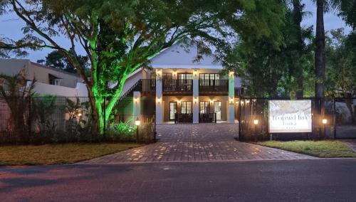 Leopard Tree Lodge, St Lucia
