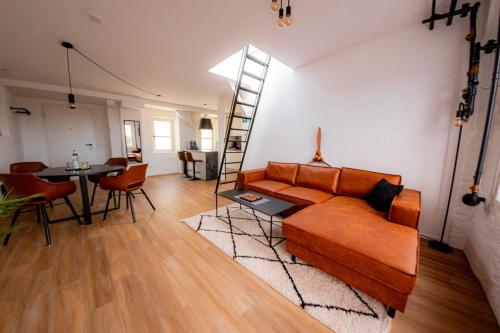 Highlight am Stadtplatz Mühldorf - Come4Stay - 2 Zimmer Wohnung I bis zu 4 Gäste - Apartment - Mühldorf
