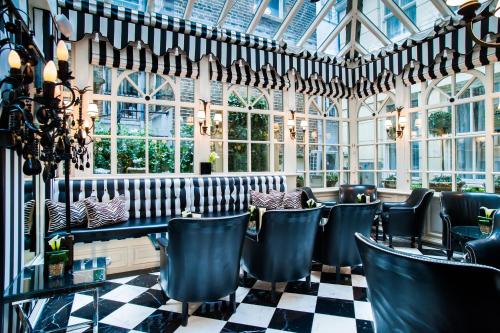 52207433 Milestone Hotel Kensington
