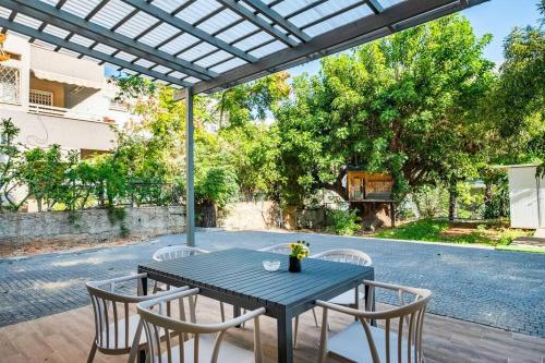 Sweet and rural home in Ra’anana in Raanana