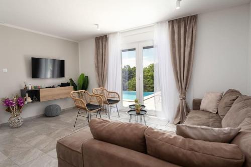Villa Nubia by Briskva in Brgod