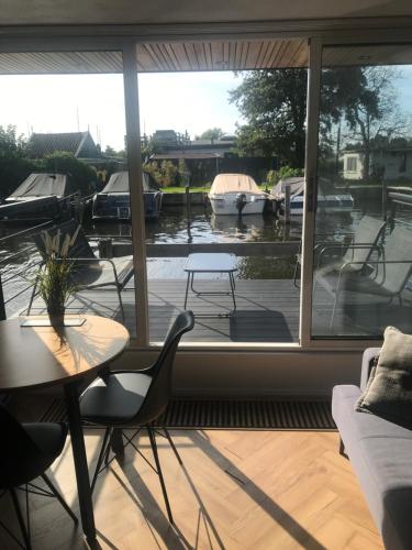  Quiet Waterloft near Amsterdam and Schiphol WS11 in Aalsmeer
