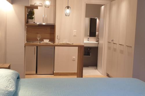 Stylish Studio near Athens Hilton, Self Check-in!, Athènes