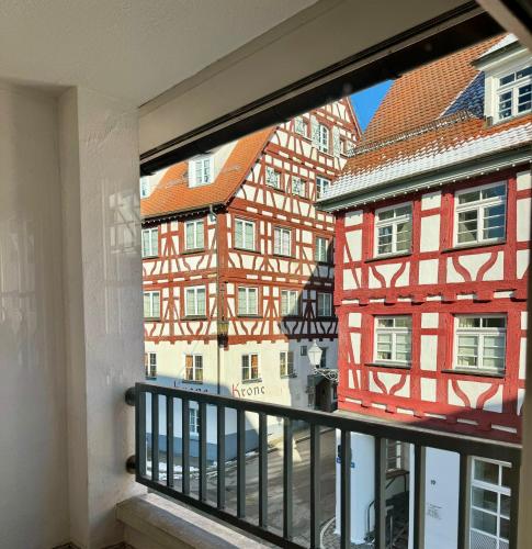 Балкон, Traumhafte Wohnung am Stadtbrunnen der Altstadt in Пфулєндорф