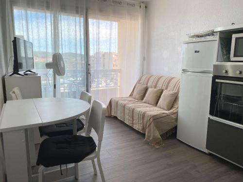 Appartement Balaruc-les-Bains, 1 pièce, 2 personnes - FR-1-553-179 - Location saisonnière - Balaruc-les-Bains