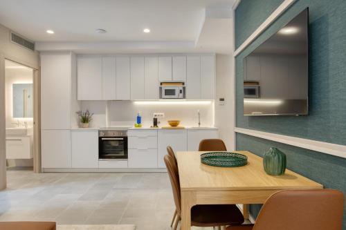 Calm Apartments - image 5