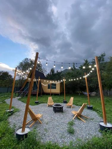 . Panduqioni•პანდუქიონი