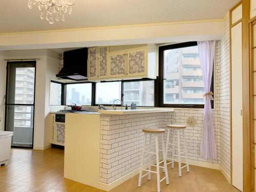 Ikebukuro & City Center # 3 Bedroom Japanese style Spacious room, Autolock Automatic Lock Door, Dry Wet Separation, Dedicated Elevator Direct Access, 1 Stop Direct to Ikebukuro, 4-Minute Subway Walk & 501