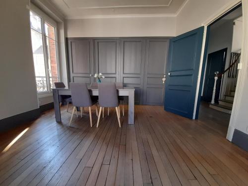 Magnifique maison avec terrasse gîte à louer Château-Thierry