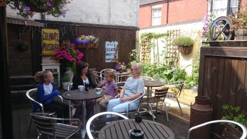 George and Dragon Ashbourne - image 10