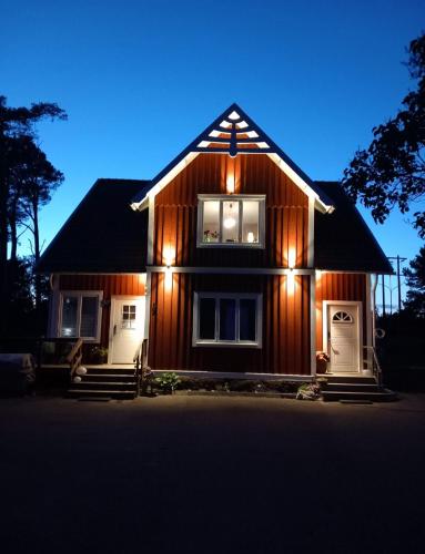 Bed & Breakfast de Jager - Accommodation - Strömsbruk