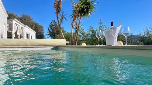 2 Tiny homes with private pool in Golf of St-Tropez - Location saisonnière - Le Muy