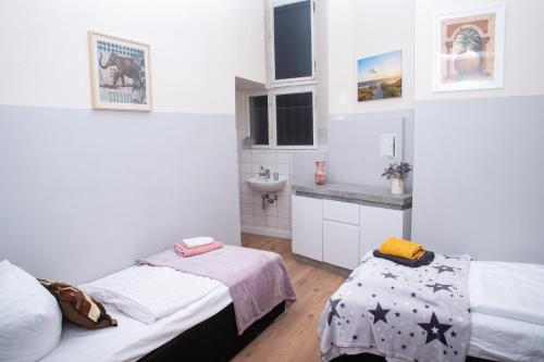 BIG 4ROOMS CENTRAL CITY APARTMENT KURFÜRSTENDAMM, Berlino (foto 10)