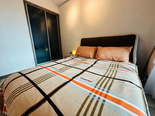 KL Pantai Bangsar South 3BR 6-11 pax next to NPE KL Pantai Bangsar South 3BR 6-11 pax next to NPE