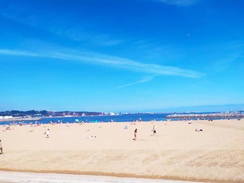 Primera línea playa con parking