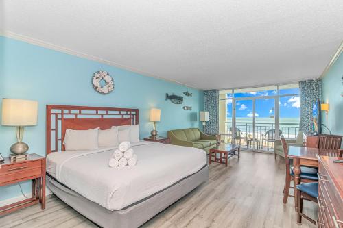 Oceanfront Studio with Incredible Resort Amenities! Indoor Waterpark and More! Dunes Village 406
