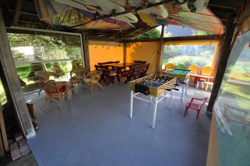 Dom Gościnny Pod Żaglami (Dom Goscinny Pod Zaglami) in Mielno