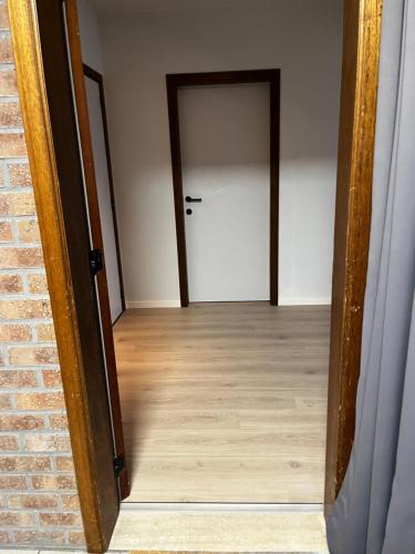 Budget Flex, Geel (Foto 8)