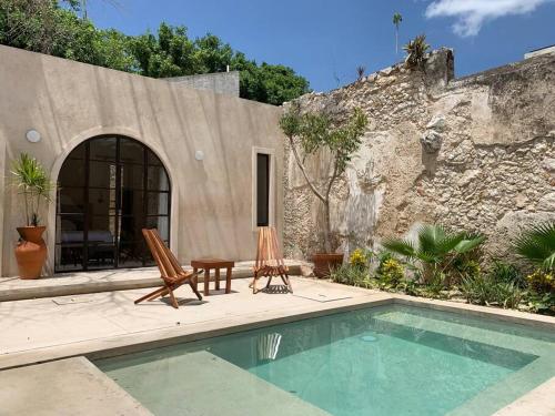 NEWLY RESTORED HOUSE “Casa Lohr” with private pool in Mérida, Mexico