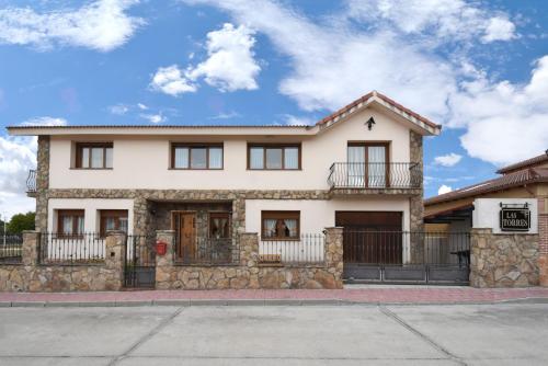 Casa Las Torres in Nava de la Asuncion