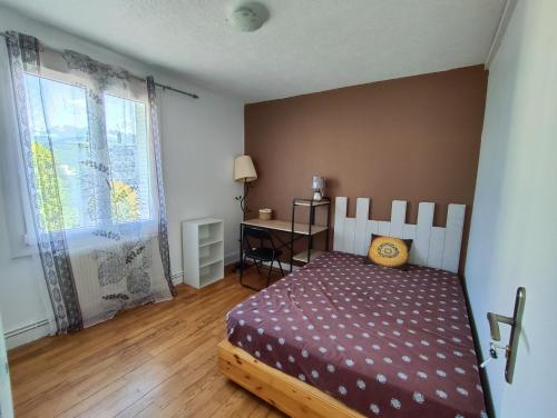 Jolie chambre avec vue dans appartement en colocation - Pension de famille - Grenoble