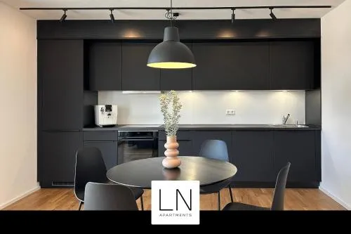 Modernes Neubau Apartment mit Garten & Terrasse ideal für Urlaub oder Business in Biberach an der Riß, Deutschland
