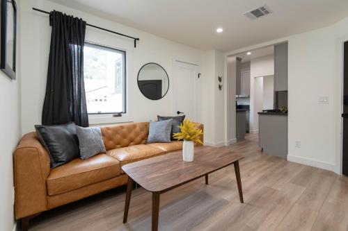 Fun 5 Bedroom House Near DTLA in Los Angeles, USA