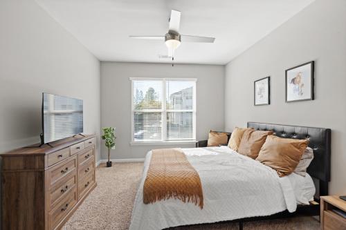 One Bedroom Corporate Apartment Near Research Triangle Park in Durham, USA