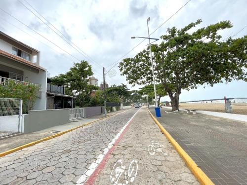 Extraordinária casa Pé na Areia - Piçarras