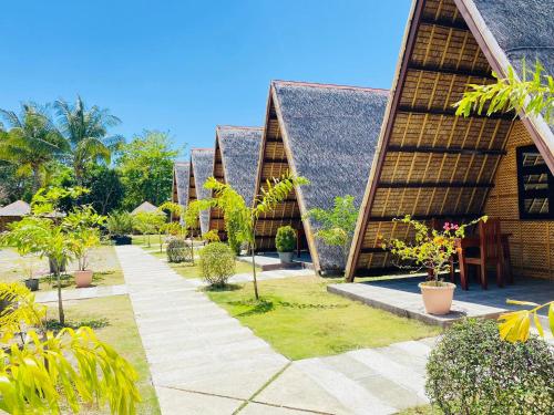 CASA GRACIA'S HOTEL AND RESTAURANT in Roxas