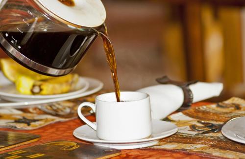 Four Villages Inn - صورة 4