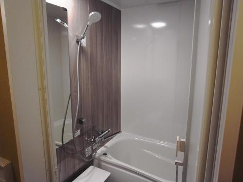 Japanese-Style Superior Room with Private Bathroom image 1