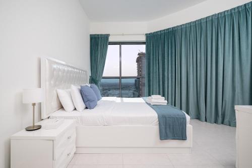 ALH Vacay - Full Canal View 2 Bedrooms in The Bay - image 10