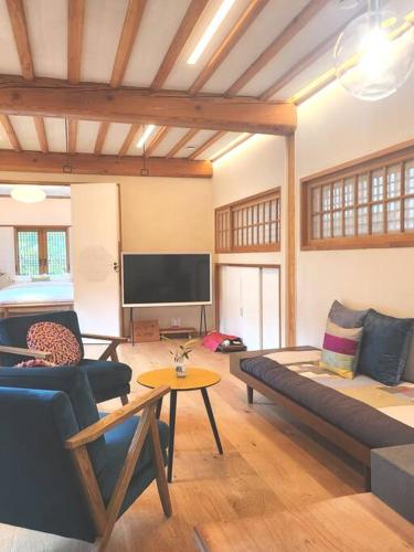 IRIRU Luxury Hanok Stay - Eunpyung Hanok village, Soul (fotografie 2)