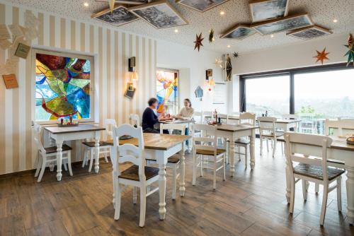 Restaurant, Von Landsberg in Hennef