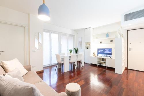 Bicocca Terrace Two Bedroom Apartment - Top Collection, Mediolan