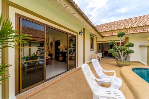 Superior Villa image 10
