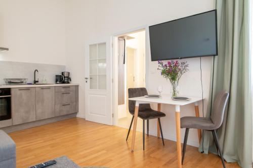 Apartment with Balcony image 8