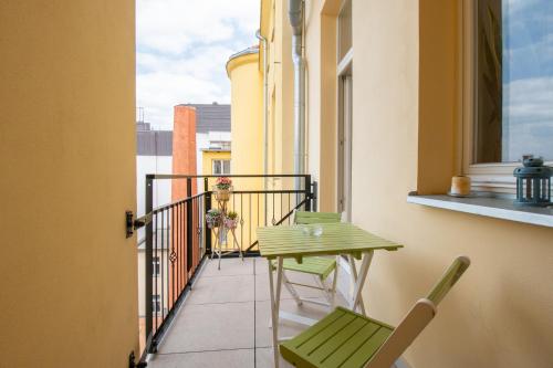 Apartment with Balcony image 9