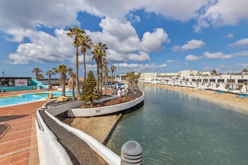 Home2Book Sunny Apt Pool & Beach, Costa Teguise