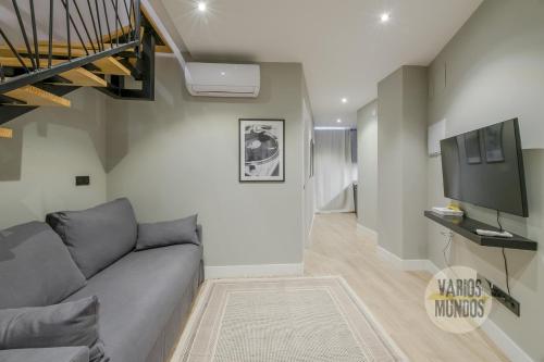 Centrico and New Bajo Apt para 6pax en Gran Via, Madrid