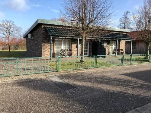 Haus Koralle Wohnung links in Boltenhagen, Deutschland