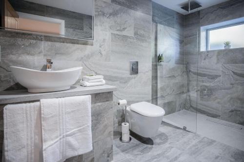 Suite 14 - Sleeping Giant Hotel - Pen Y Cae Inn, Brecon (zdjęcie 6)