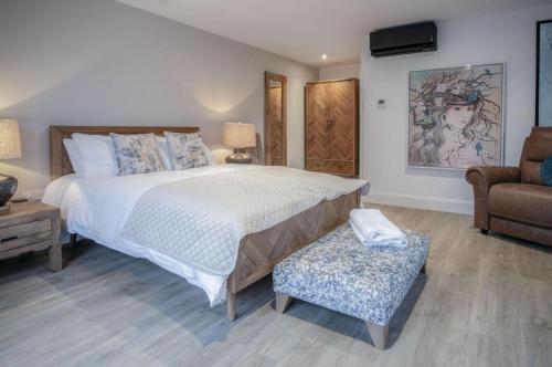 Suite 1 - Sleeping Giant Hotel - Pen Y Cae Inn, Brecon