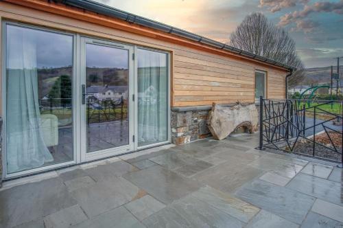 Suite 3 - Sleeping Giant Hotel - Pen Y Cae Inn, Брекон (фото 2)